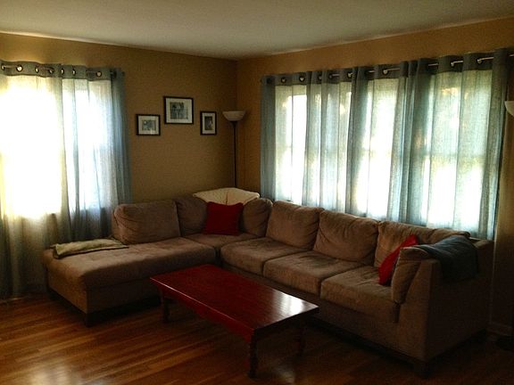 4th image of 1305 Hollywood Pl