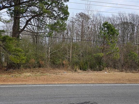 2nd image of 1320 Northside Rd