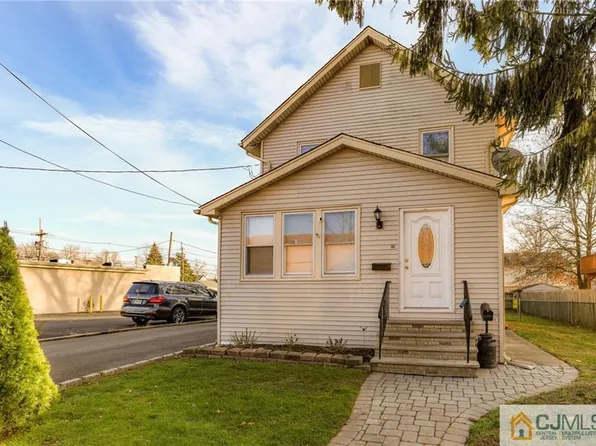 86 8th St, Piscataway, NJ 08854