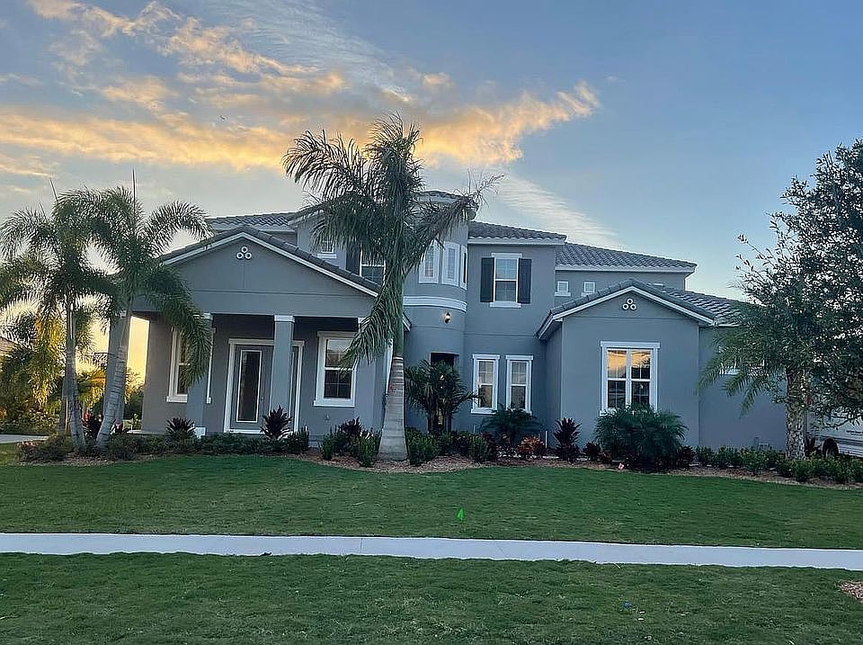 1st image of 822 Manns Harbor Dr