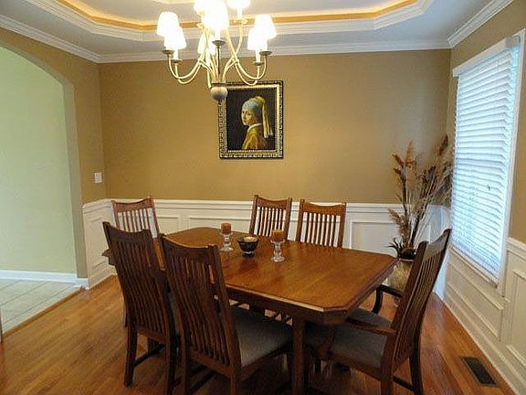 4th image of 4830 Pebblehurst Dr