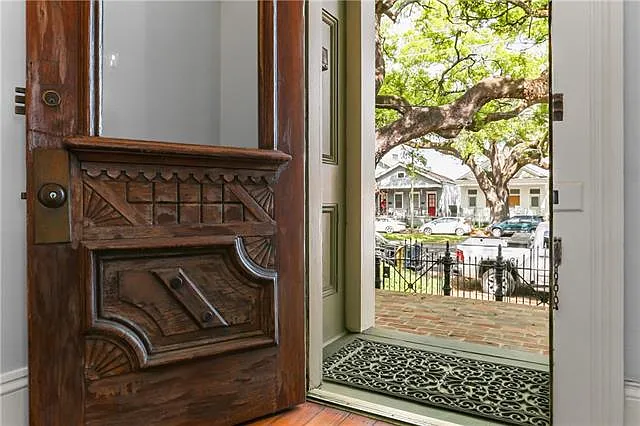 912 Louisiana Ave — Photo 2