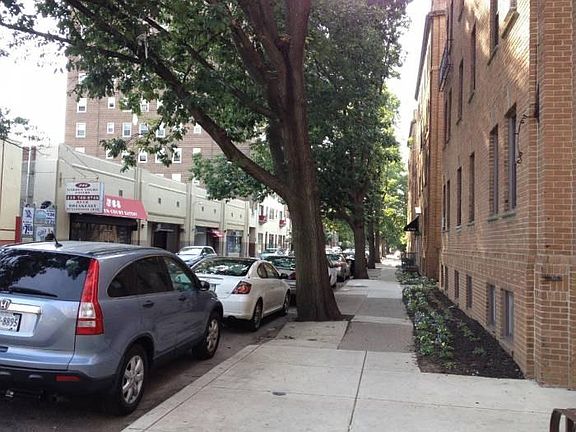 Pine St. - East Side