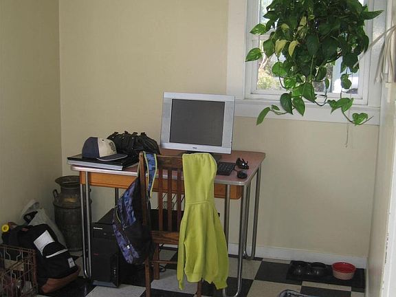 5th image of 3446 Nile St #House