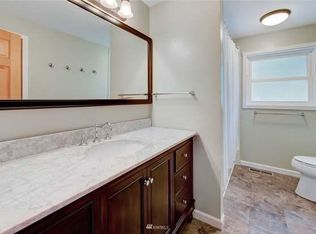 1230 204th Pl SE, Bothell, WA 98012