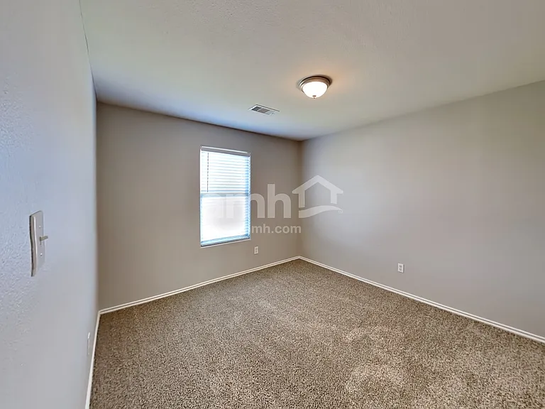 2321 Shady Birch Dr — Photo 15