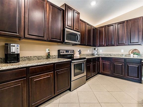 5th image of 6440 Doe Path Ct