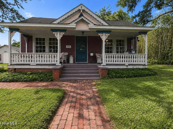 509 Carthage Street, Cameron, NC 28326