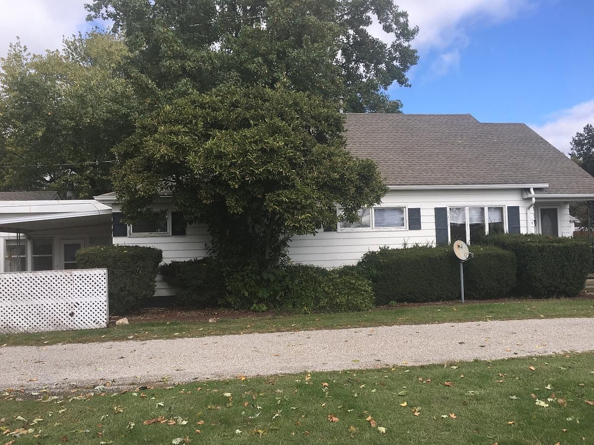 521 S Springfield St, Virden, IL 62690 Zillow