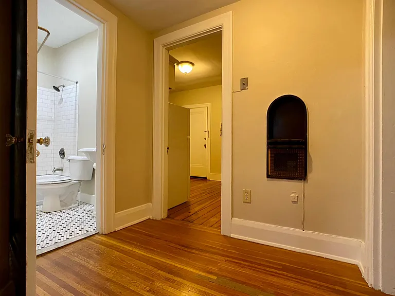 1650 Eastern Pkwy #C1 — Photo 24