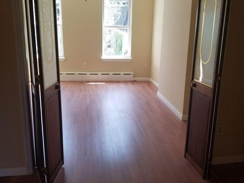 1st image of 4115 14th Ave