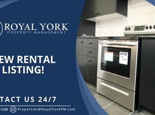 24 Hallmark Way, Whitby, ON L1P0K2