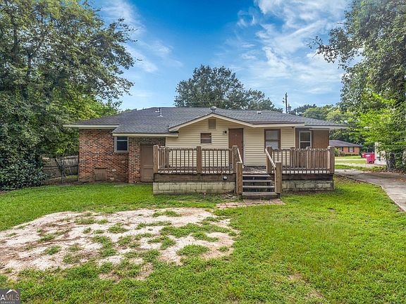 4th image of 4322 Summerhill Dr