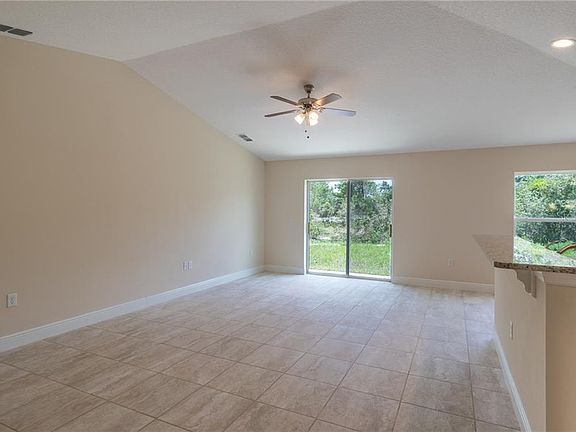2nd image of 371 Aster Ct W