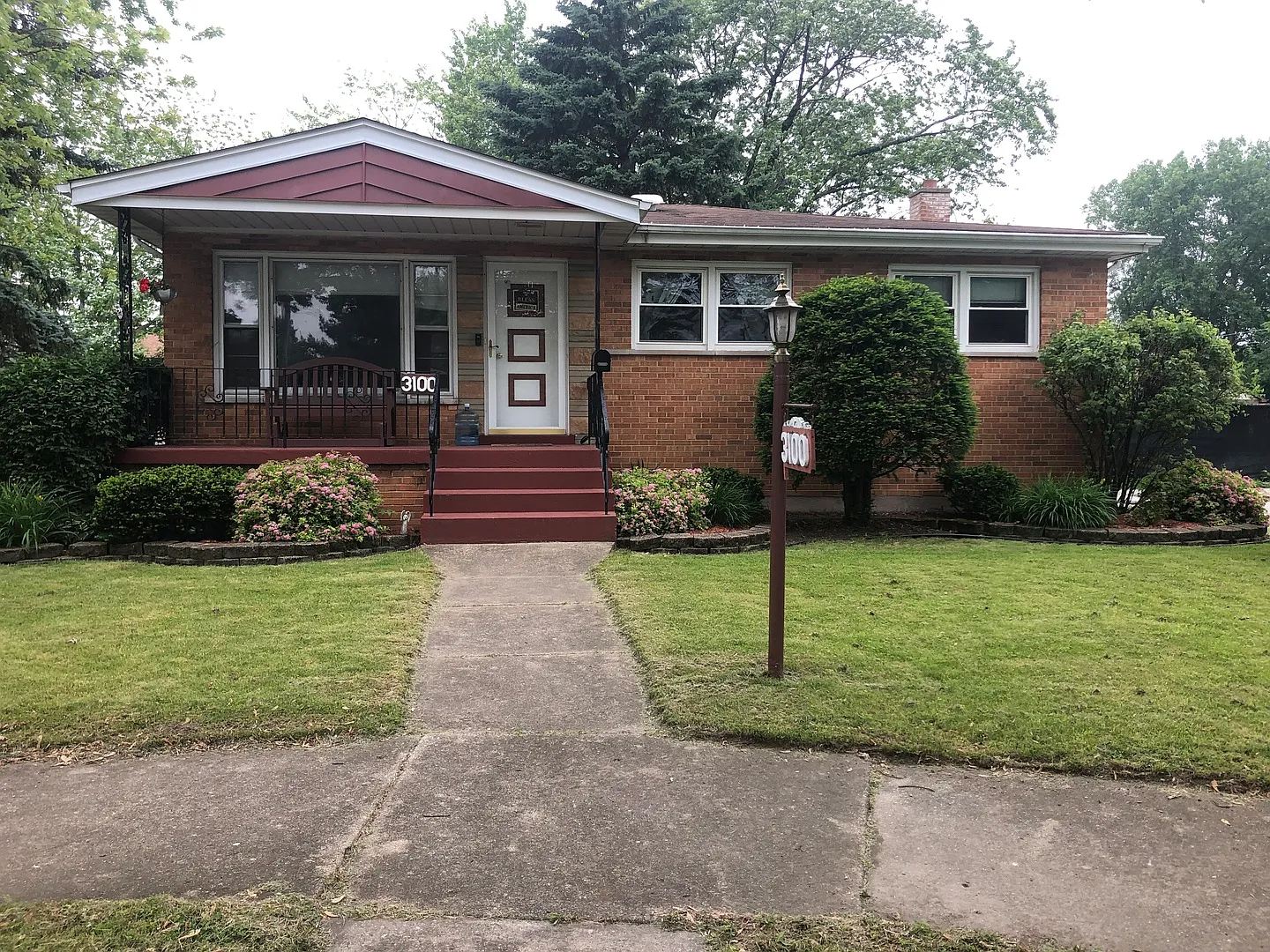 3100 Willow Rd photo 1