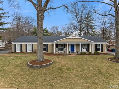 2046 Willow Leaf Dr, Saint Louis, MO, 63131