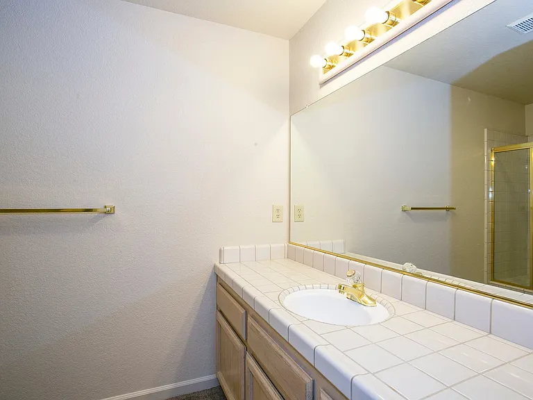 5809 Lincoln Ave — Photo 14