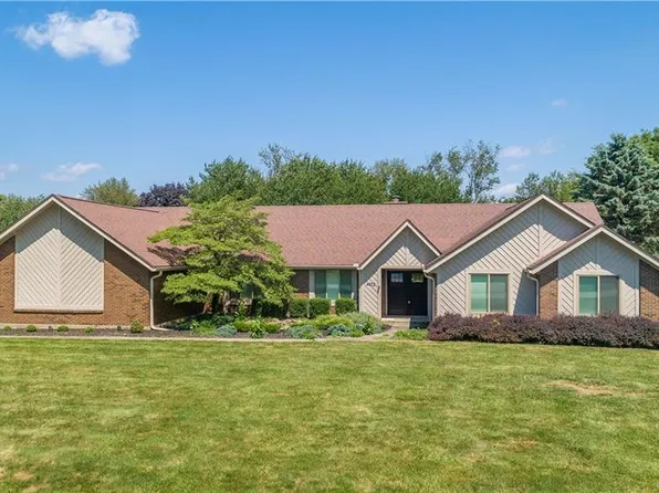 4902 Appaloosa Trl, Fairborn, OH 45324