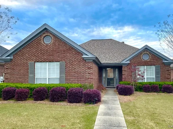 8906 Stoneridge Pl, Montgomery, AL 36117