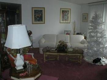 2nd image of 6484 Evergreen Blvd