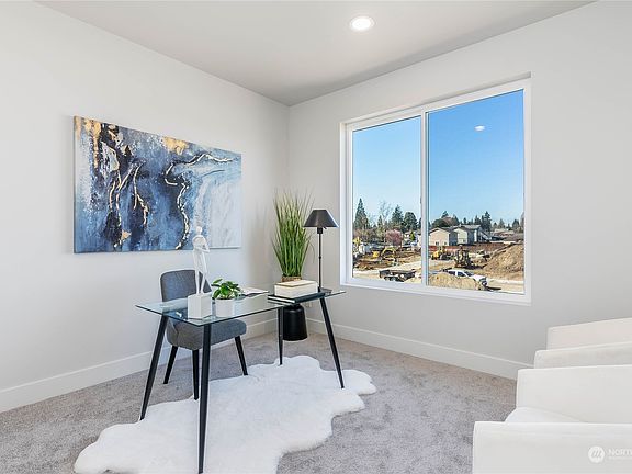 4th image of 3304 S K Street