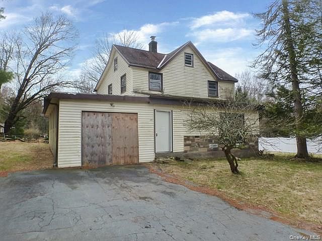 1st image of 119 Katrina Falls Road