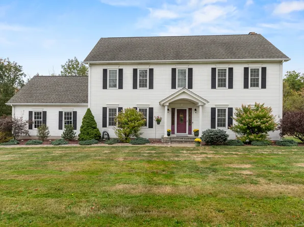 11 Pond Meadow Place, Middlefield, CT 06455
