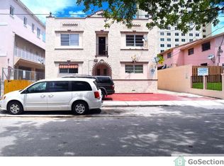 1053 SW 2nd St #6, Miami, FL 33130