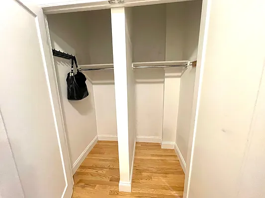 Rented by Buchbinder & Warren | media 2