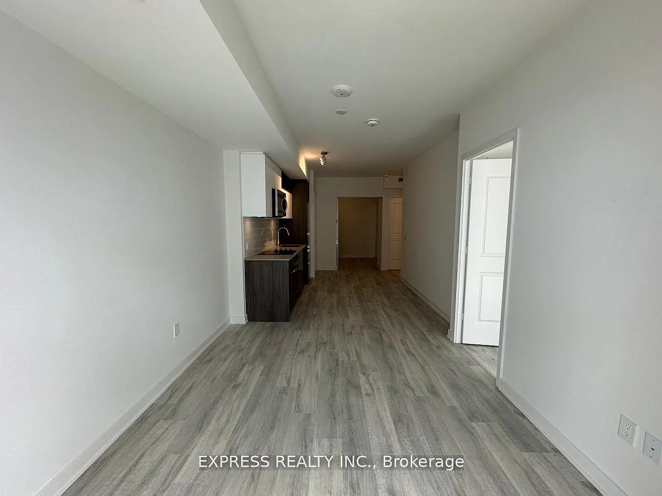 2 bed, $2,800 — Photo 3