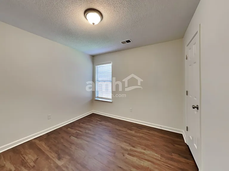 4453 Graham Lake Dr — Photo 11