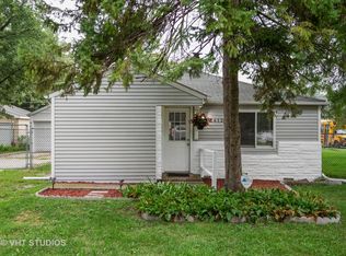 2412 Pecan St, Joliet, IL 60435