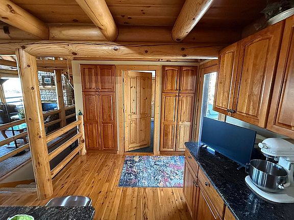 Built in pantry / closet