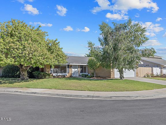 5th image of 1368 Sheffield Pl