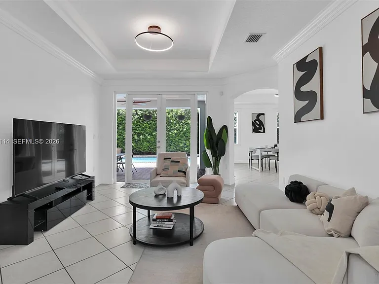 15270 SW 115th Ter — Photo 6