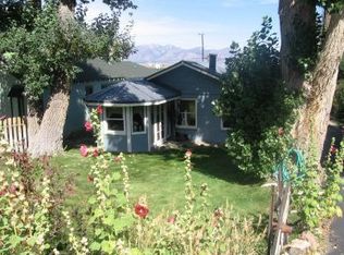 183 Crowley Lake Dr, Crowley Lake, CA 93546
