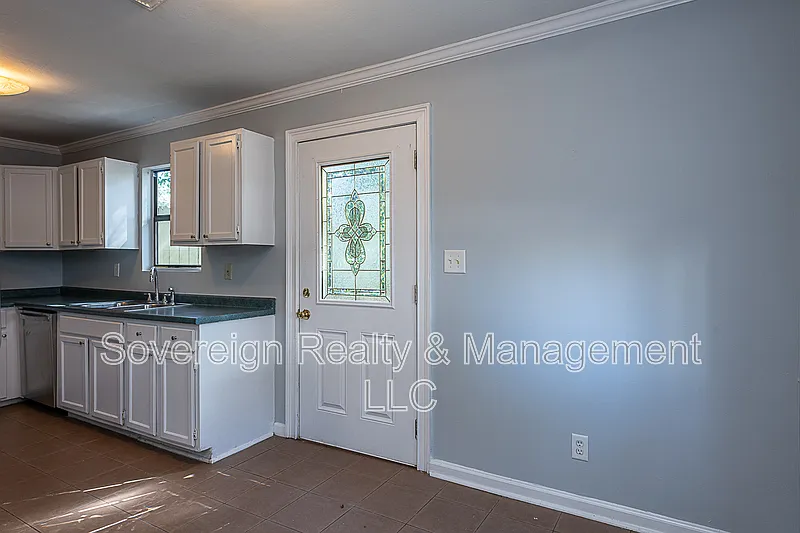 2 bed, 2.0 bath, 1000 sqft, $2,500 — Photo 4
