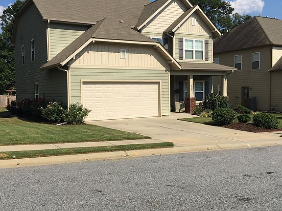 3rd image of 316 Strasburg Dr