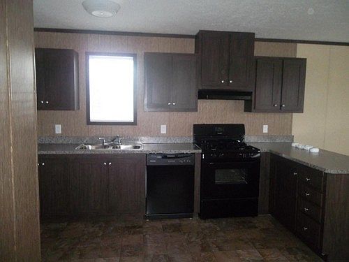 1st image of 1921 Evergreen Ln