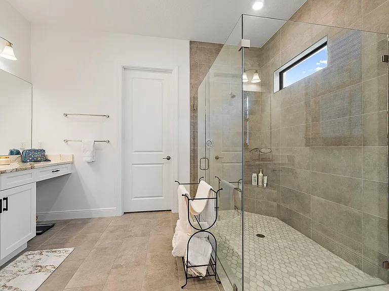 15883 Key Biscayne Ln — Photo 21
