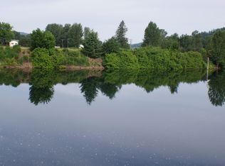 393 E Meadowhurst Dr, Saint Maries, ID 83861