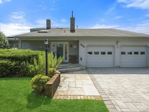 282 Belvedere Drive, Oakdale, NY 11769