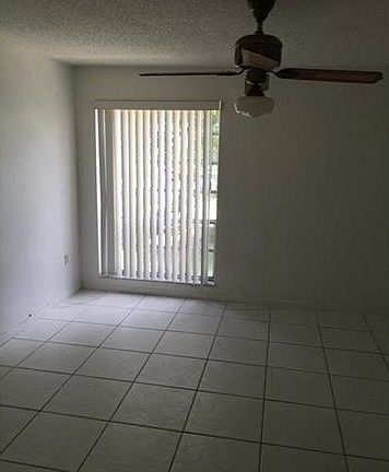 3rd image of 10804 N Kendall Dr APT P18