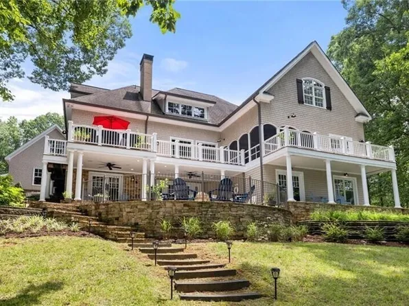 5807 Lakeshore Dr, Buford, GA 30518