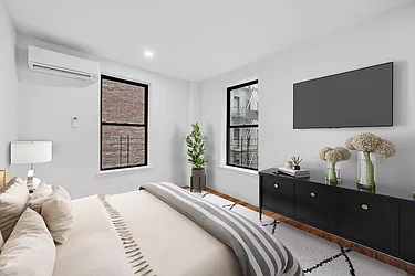 312 Manhattan Avenue, #4B