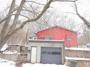 108 S Paxton St, Sioux City, IA 51105