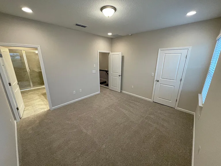 270 Brandon Lakes Dr #270 — Photo 22