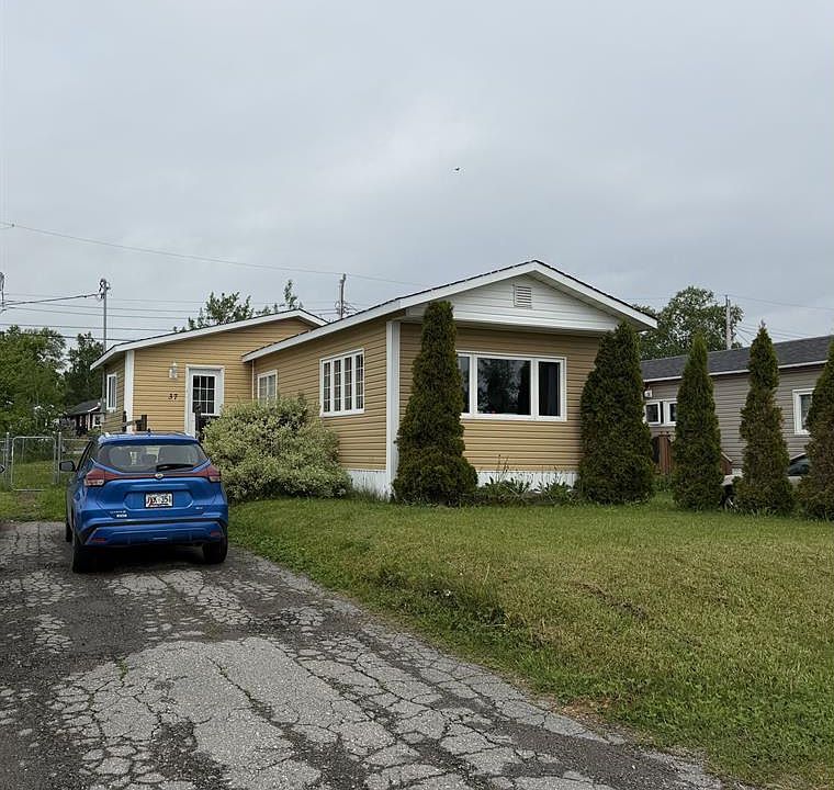 1st image of 37 Gray Avenue
