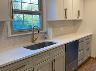 406 Page St, Cary, NC 27511