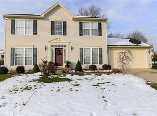 3802 Woodglen Ave, Barberton, OH 44203